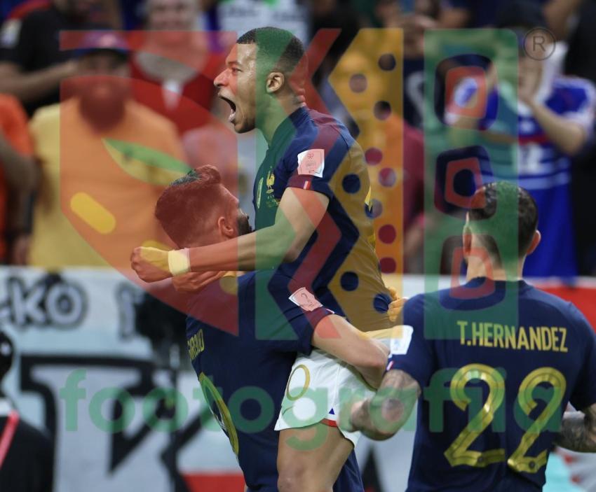 2022 FIFA World Cup - France vs Poland