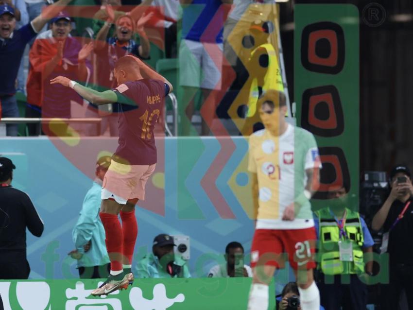 2022 FIFA World Cup - France vs Poland